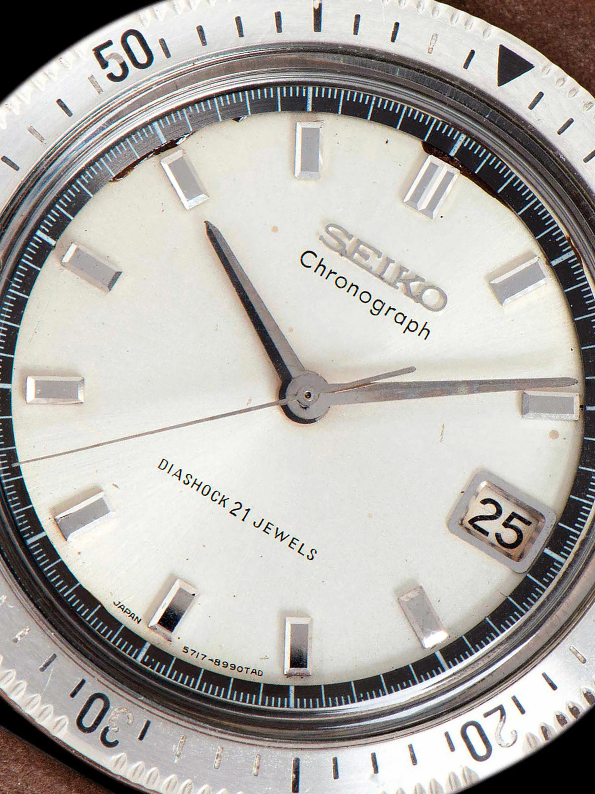 1964 Seiko Mono-Pusher Chronograph (Ref. 5717-8990) Silver Dial