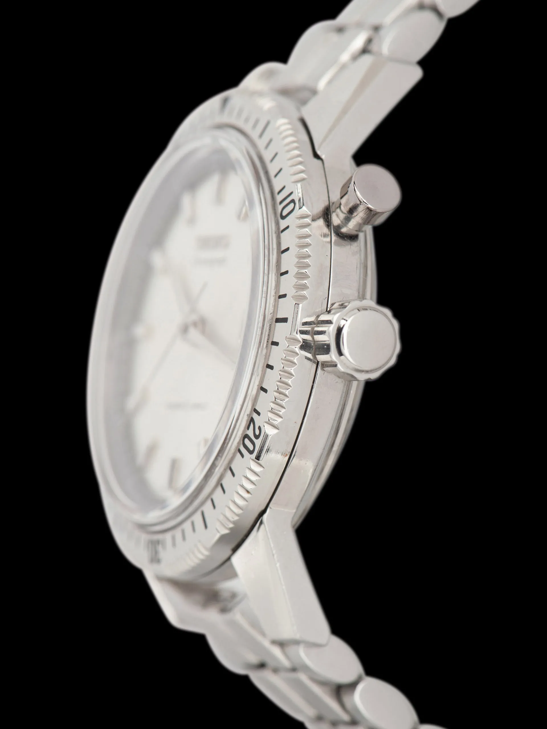 1964 Seiko Mono-Pusher Chronograph (Ref. 5717-8990)