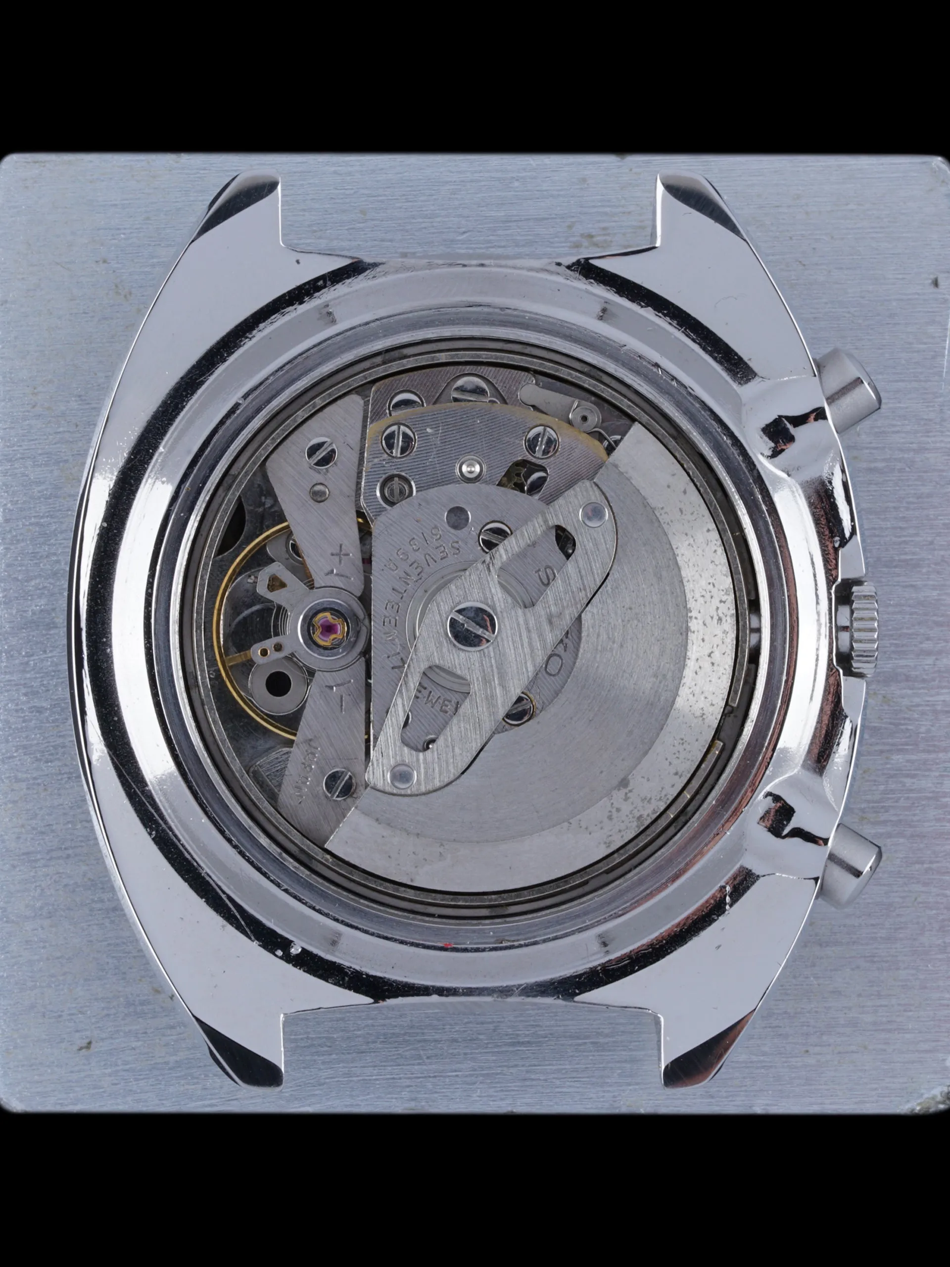 1969 Seiko Chronograph (Ref. 6139-6009) Notch-Case "Pogue"