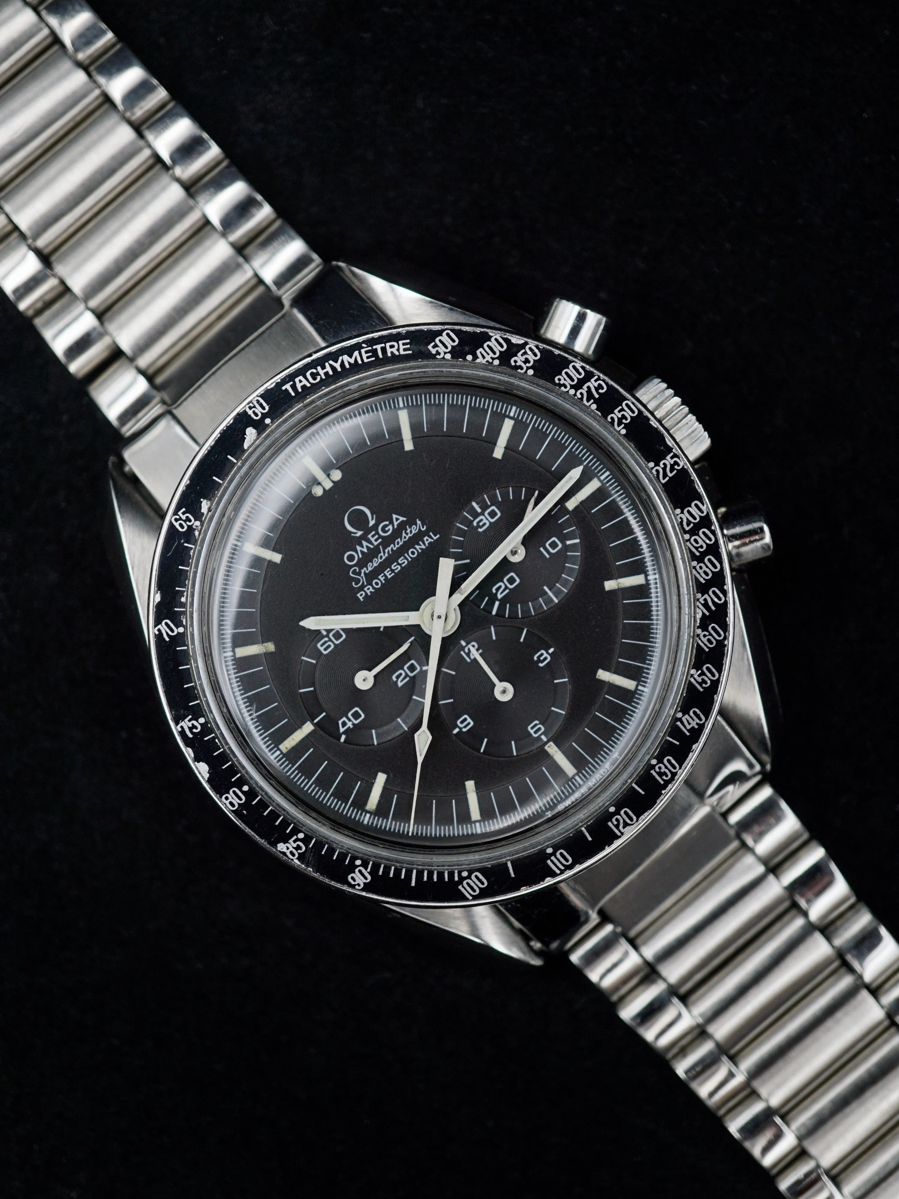 1970 OMEGA Speedmaster 145.022 Rare Straight Writing "Moon Watch" Case Back