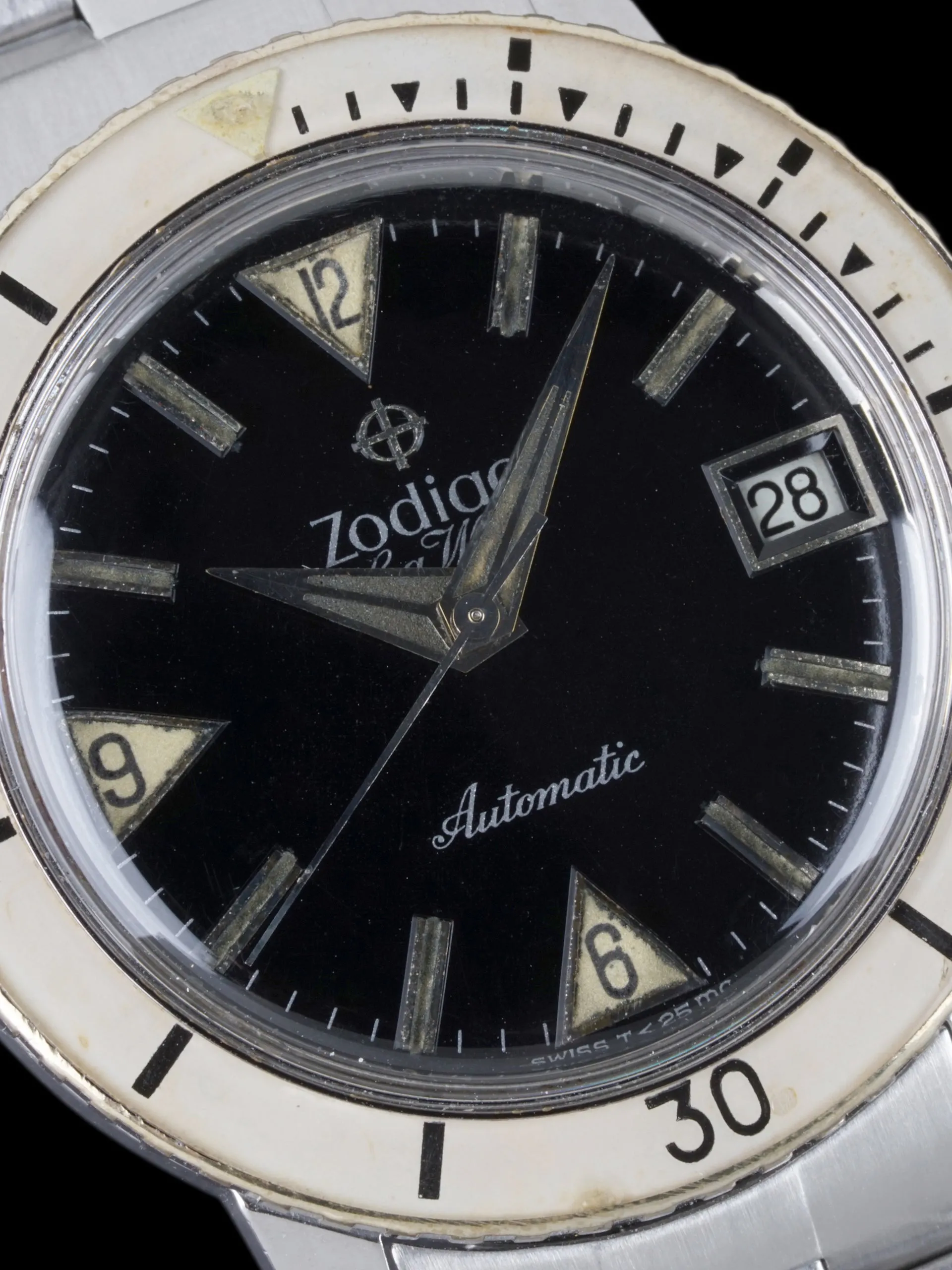 1970s Zodiac Sea Wolf (Ref. 722-946B) "White Bezel"