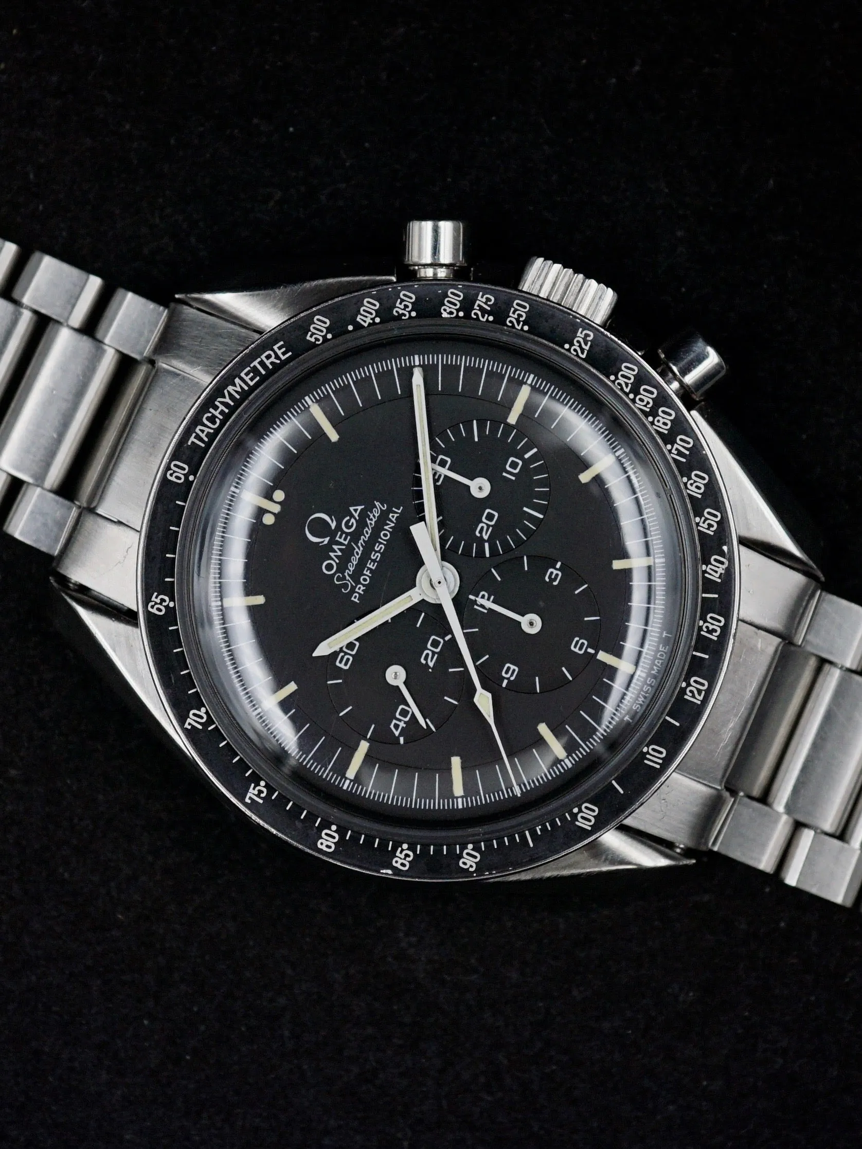 1973 OMEGA Speedmaster Professional 145.022-69 "Straight Writing Case Back"