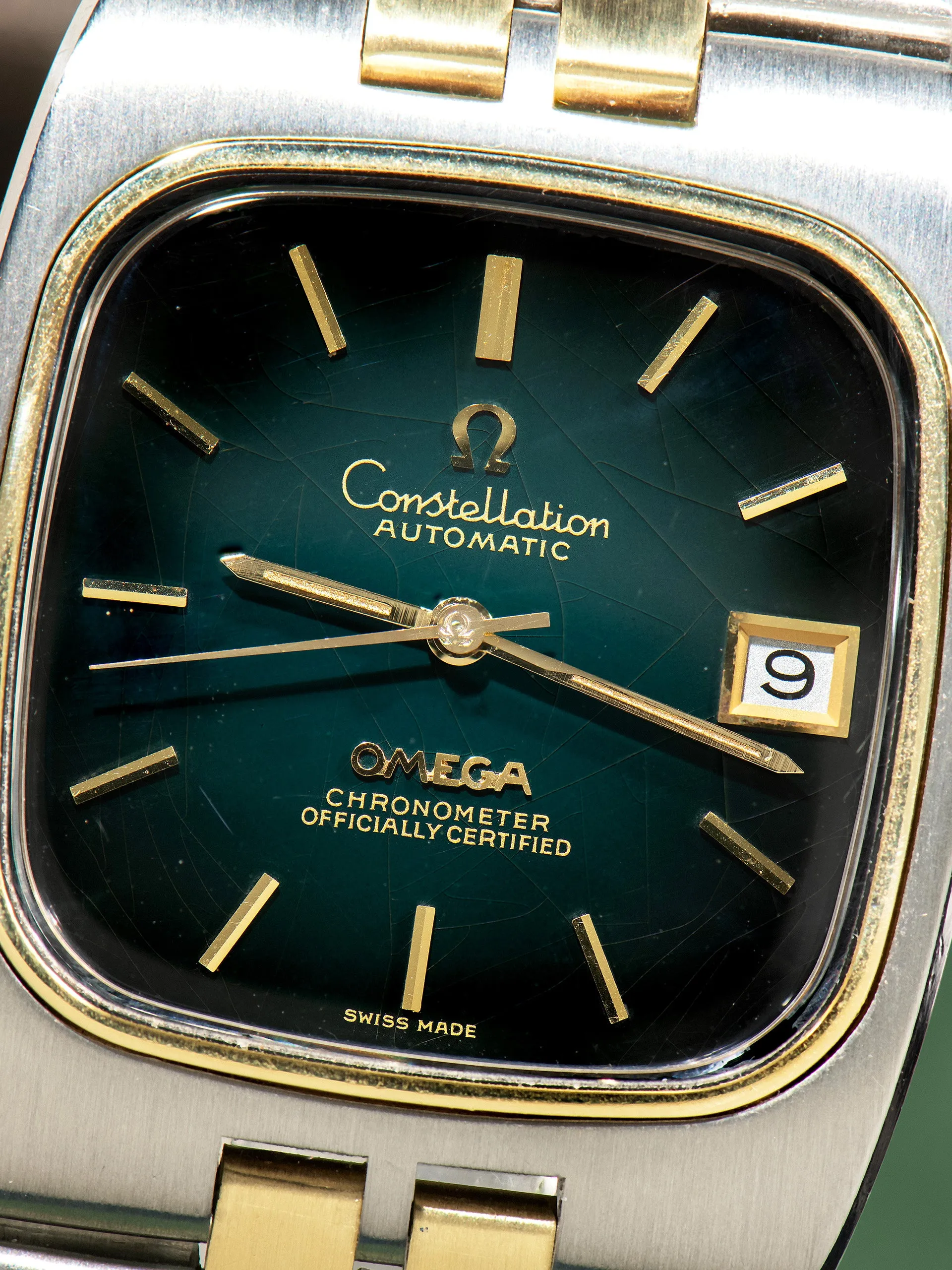 1974 Omega Two-Tone Constellation "TV Case" (Ref. 168.0059) Green Vignette "Spider" Dial