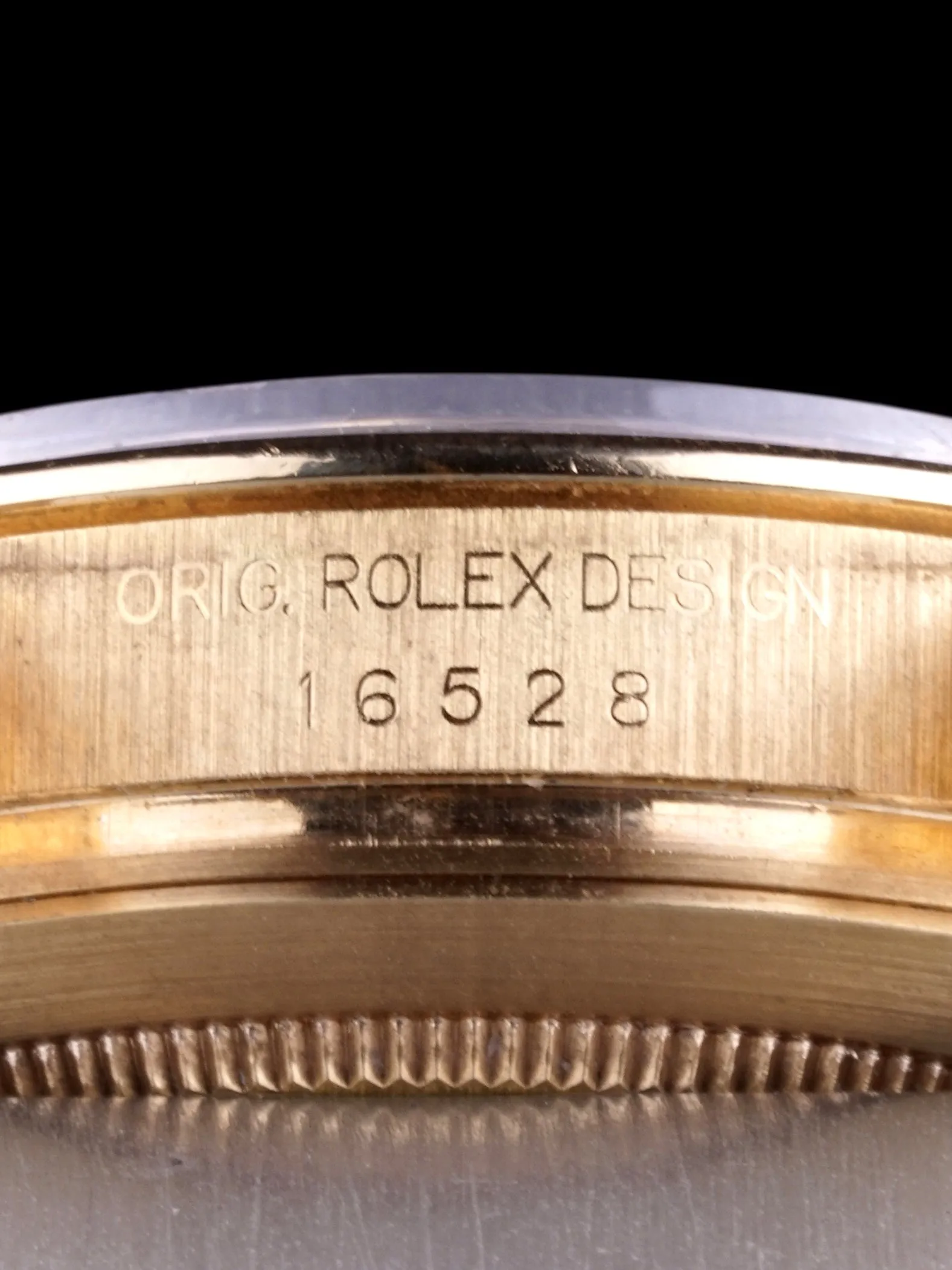 1997 Rolex Zenith Daytona (Ref. 16528) 18k YG White Dial