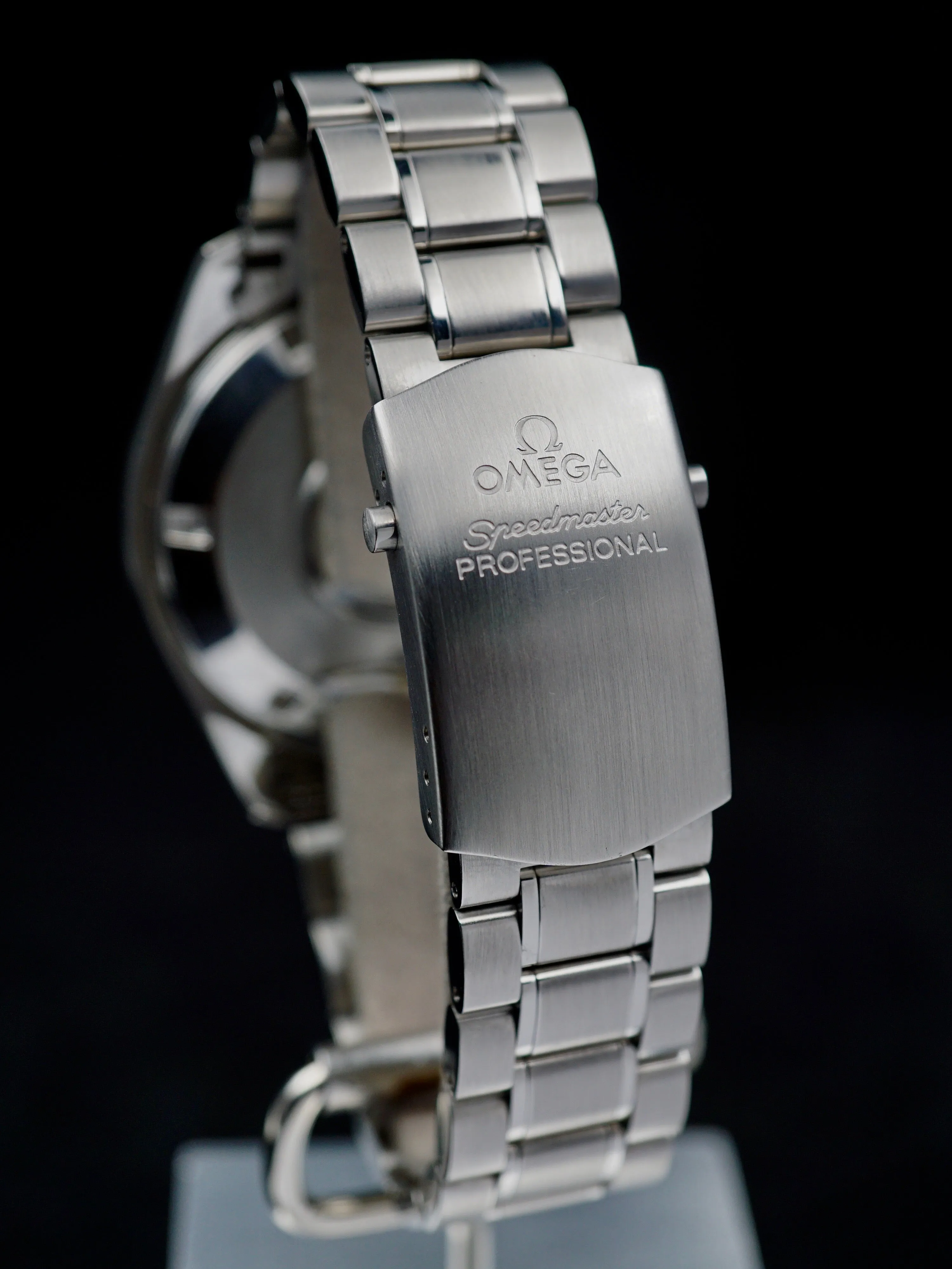 2000 OMEGA Speedmaster Professional 145.0222 "Broad Arrow" Reissue