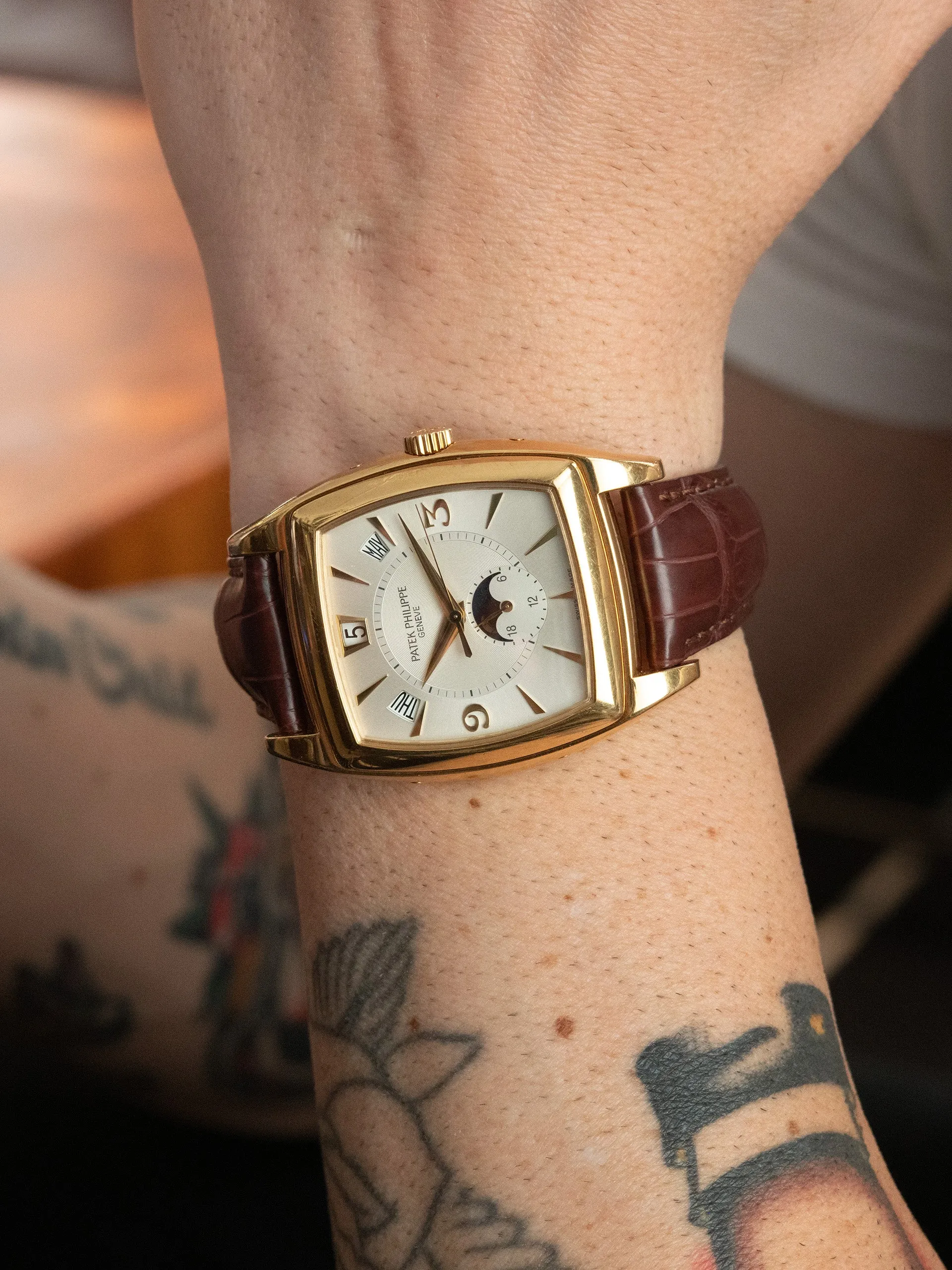 2006 Patek Philippe Gondolo Calendario Moonphase 18K YG (Ref. 5135J) W/ Box & Papers