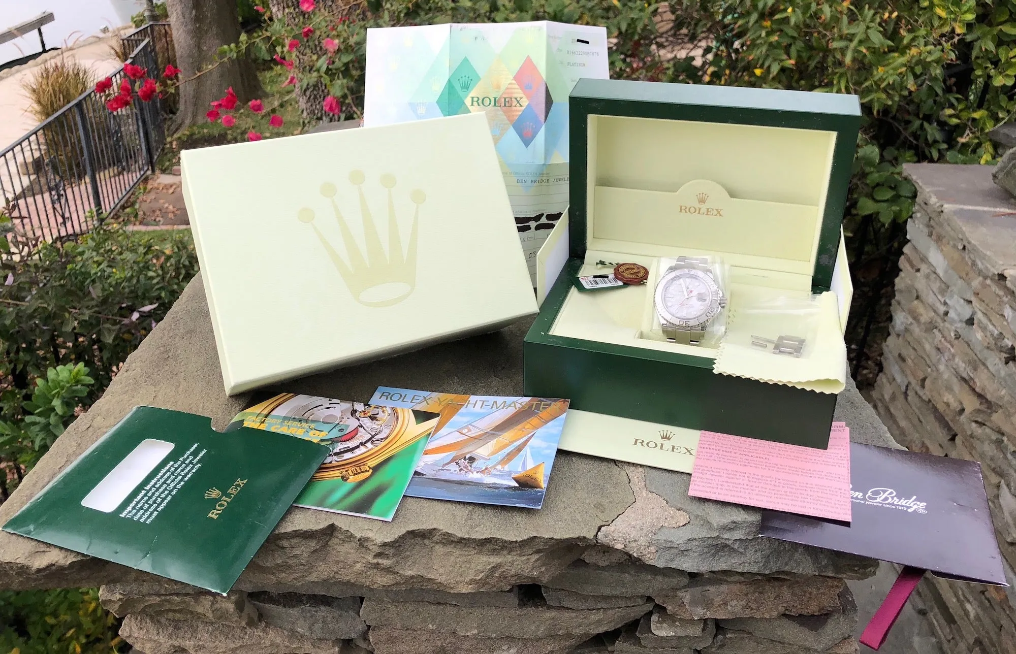 2006 Rolex Yachtmaster 16622 Platinum 40mm Steel Oyster Z Serial Wristwatch Box & Papers