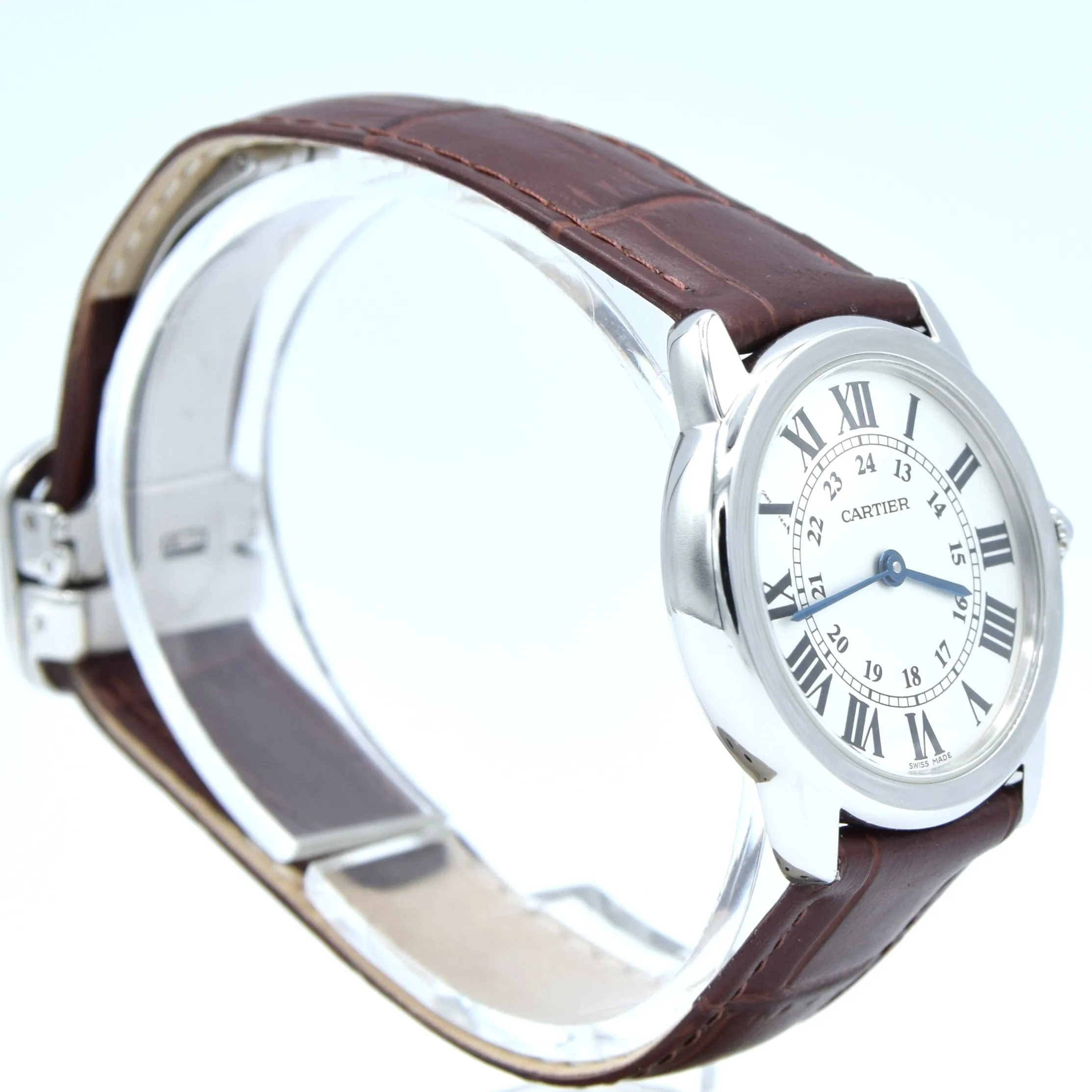 2015 Cartier 29mm Ronde Solo de  2933 - with white Roman Numeral Dial in stainless steel on deployment