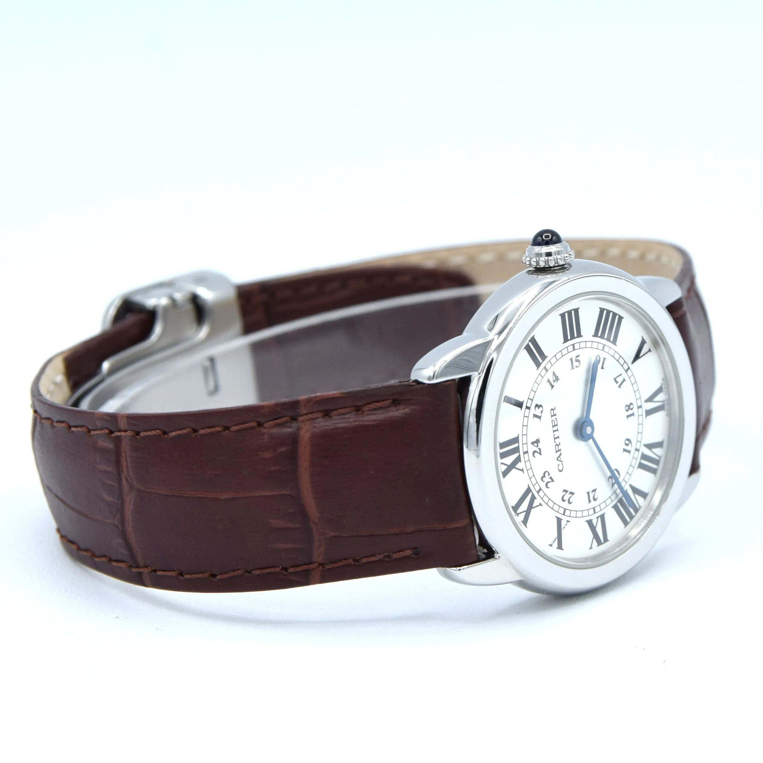 2015 Cartier 29mm Ronde Solo de  2933 - with white Roman Numeral Dial in stainless steel on deployment