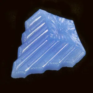 Art Deco Sheild Cabochon, icy blue, glass. Czechoslovakia 23x19mm Pkg of 2. b5-650