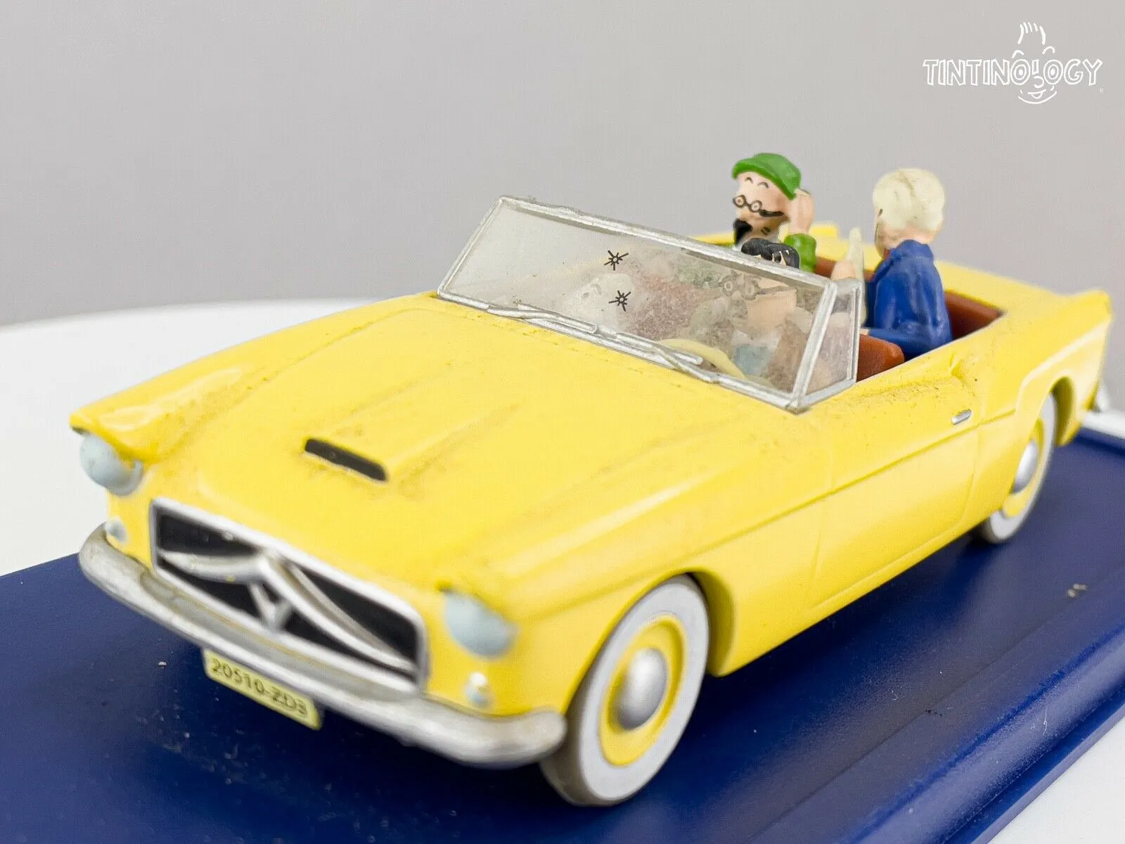 ATLAS TINTIN CAR # 16 La Bordure Calculus Affair Herge model car 1/43 Scale