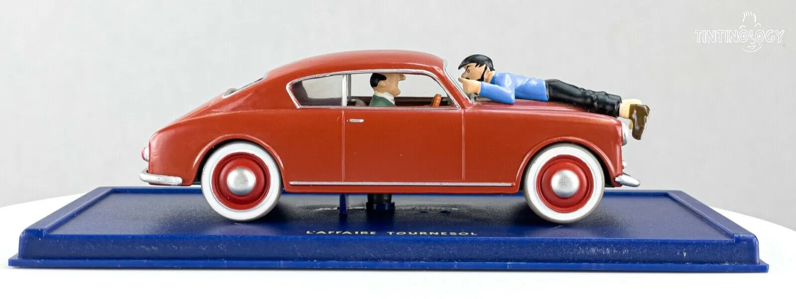 ATLAS TINTIN CAR # 26 Lancia Aurelia Calculus Herge model 1/43 Scale Voiture
