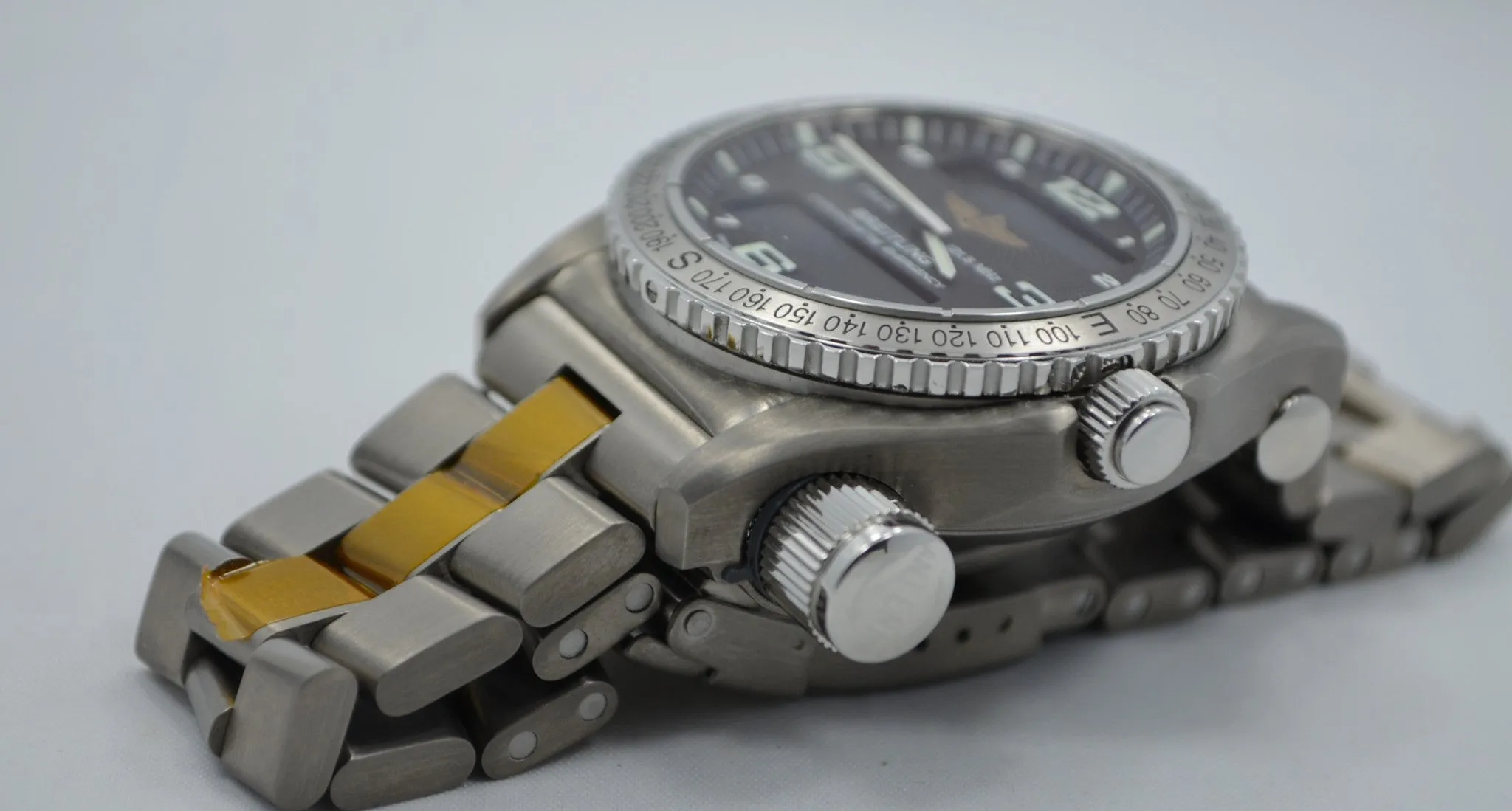 Breitling Emergency E76321 Titanium Aeronautical Kit Quartz Wristwatch