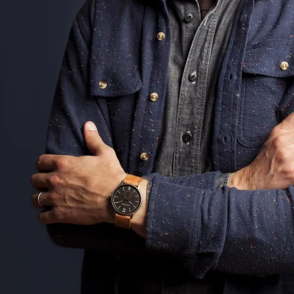 Grant Watch in Tan