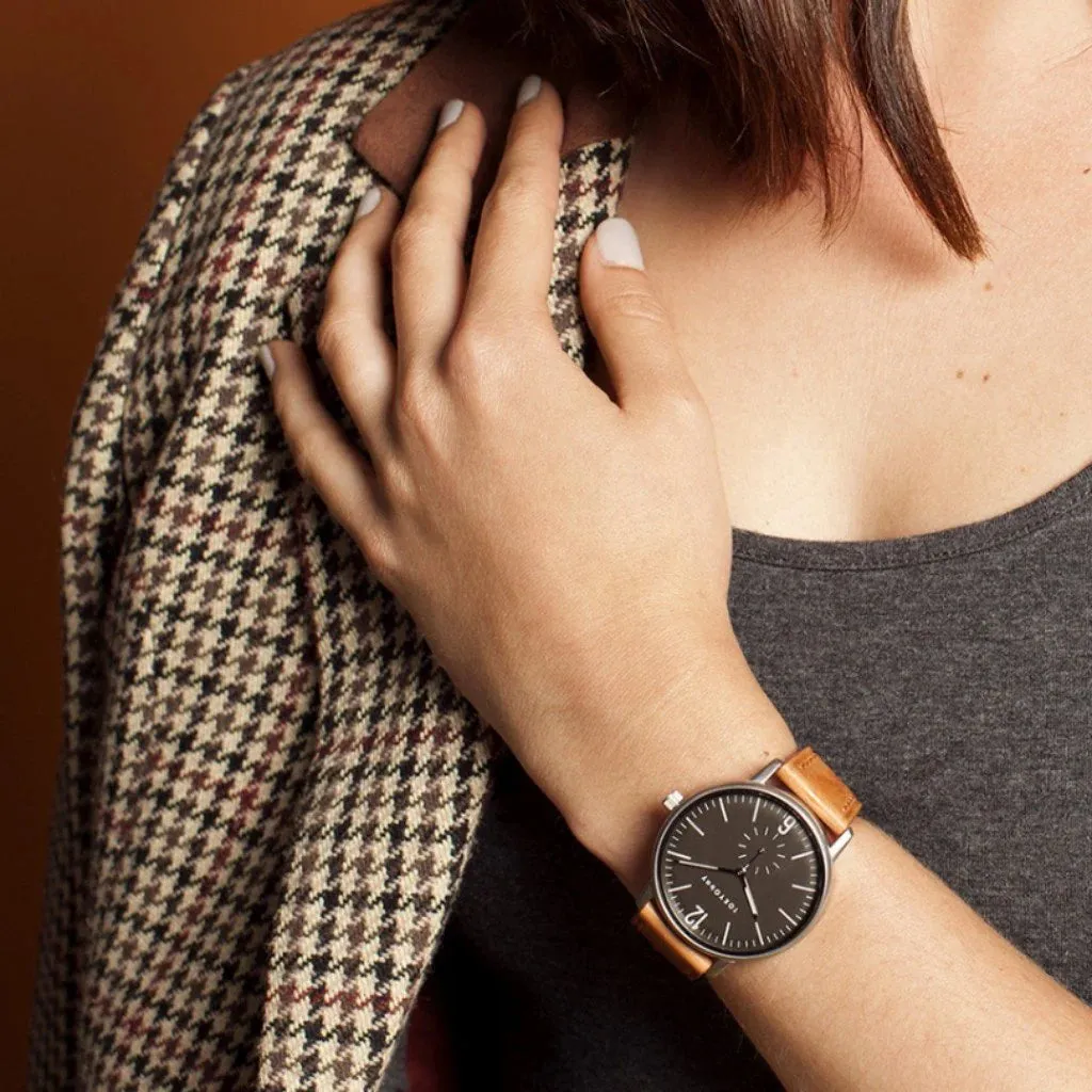 Grant Watch in Tan