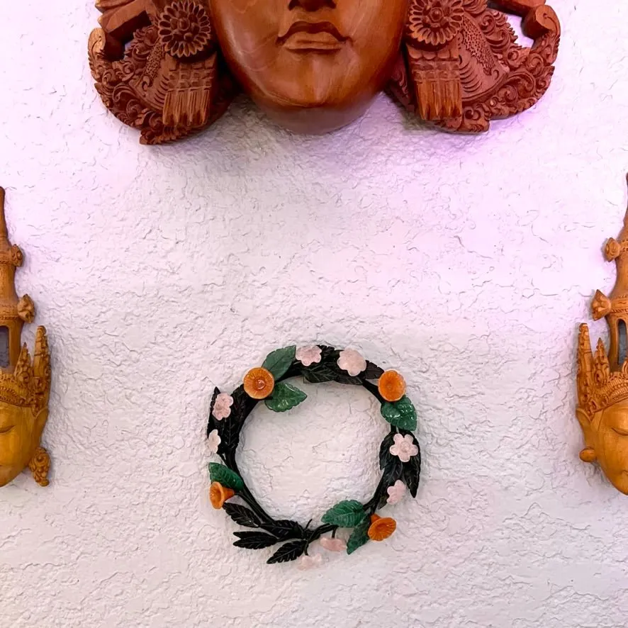 Handcarved Small Stone Wreath