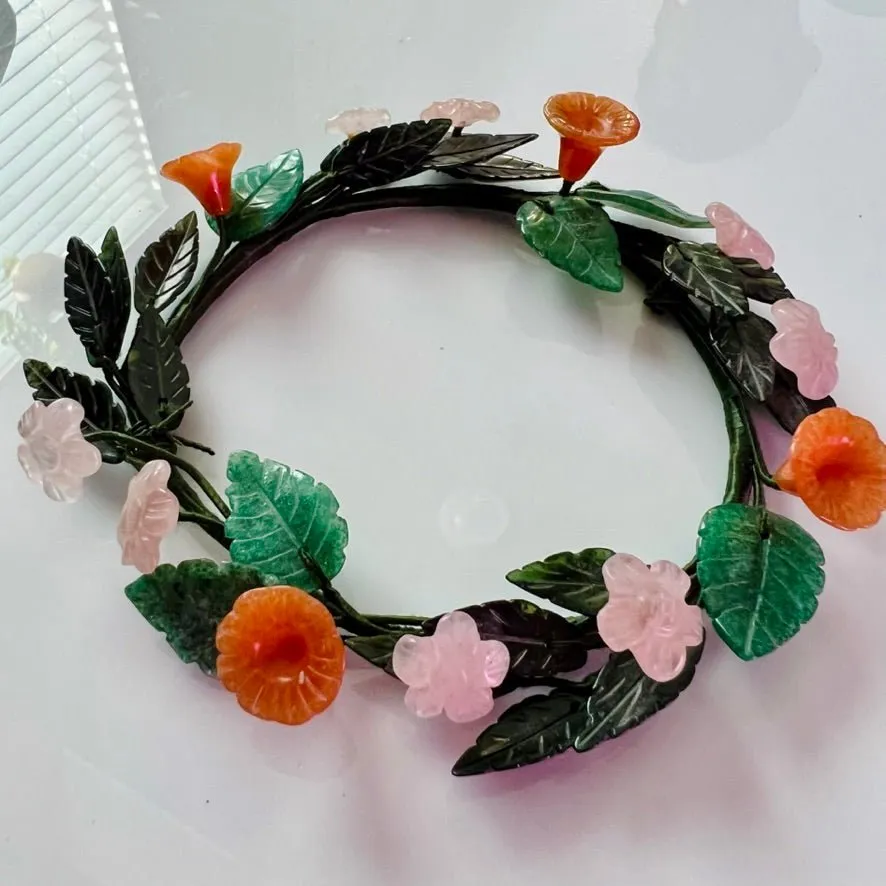 Handcarved Small Stone Wreath