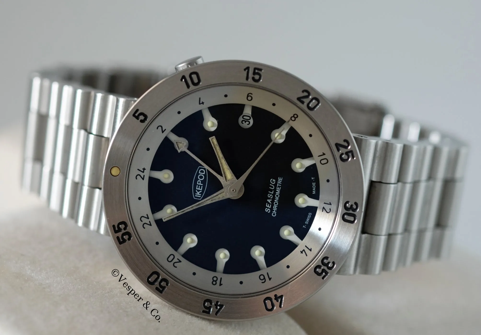 Ikepod Seaslug GMT