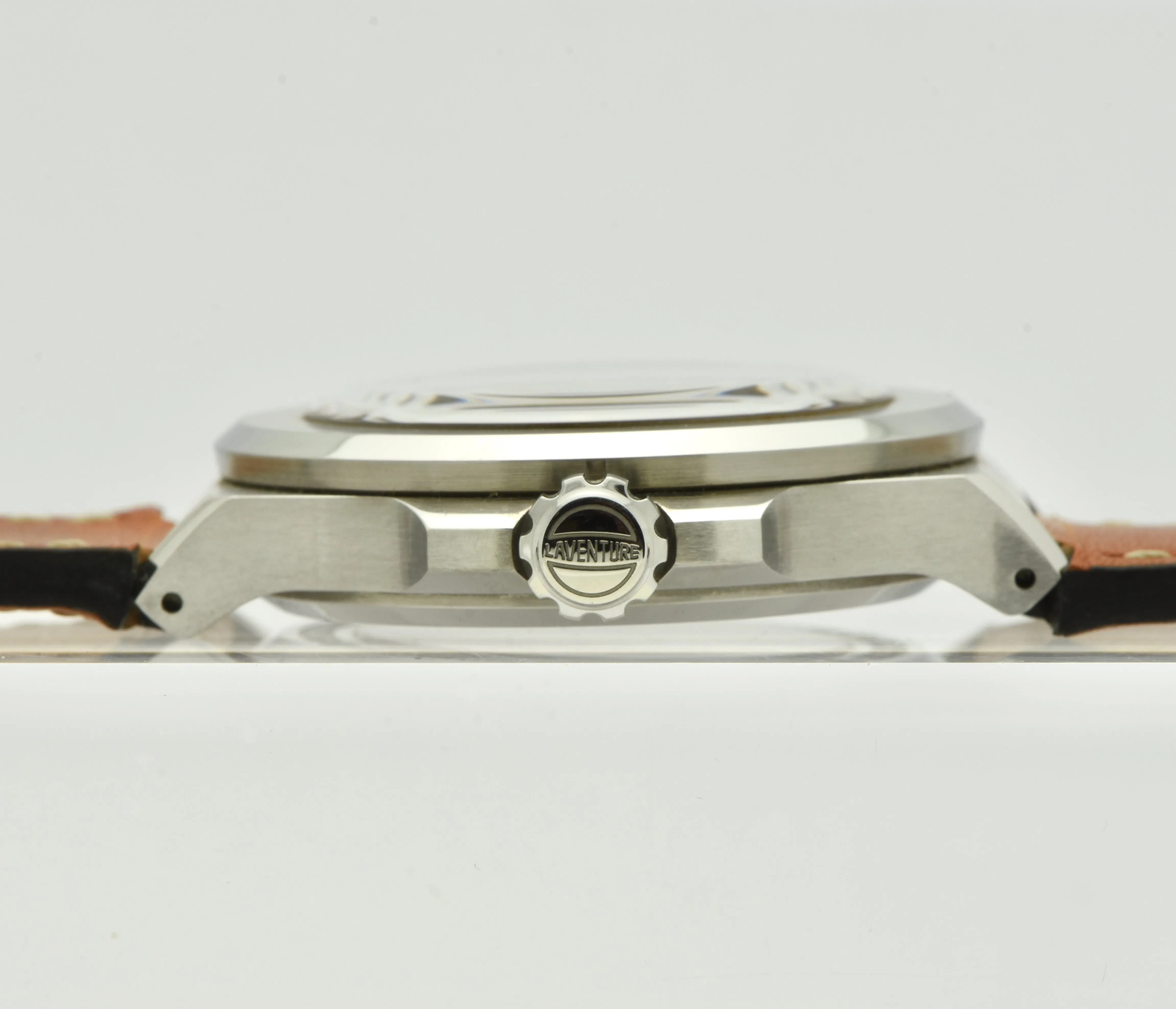 Laventure Marine in Steel/Brown