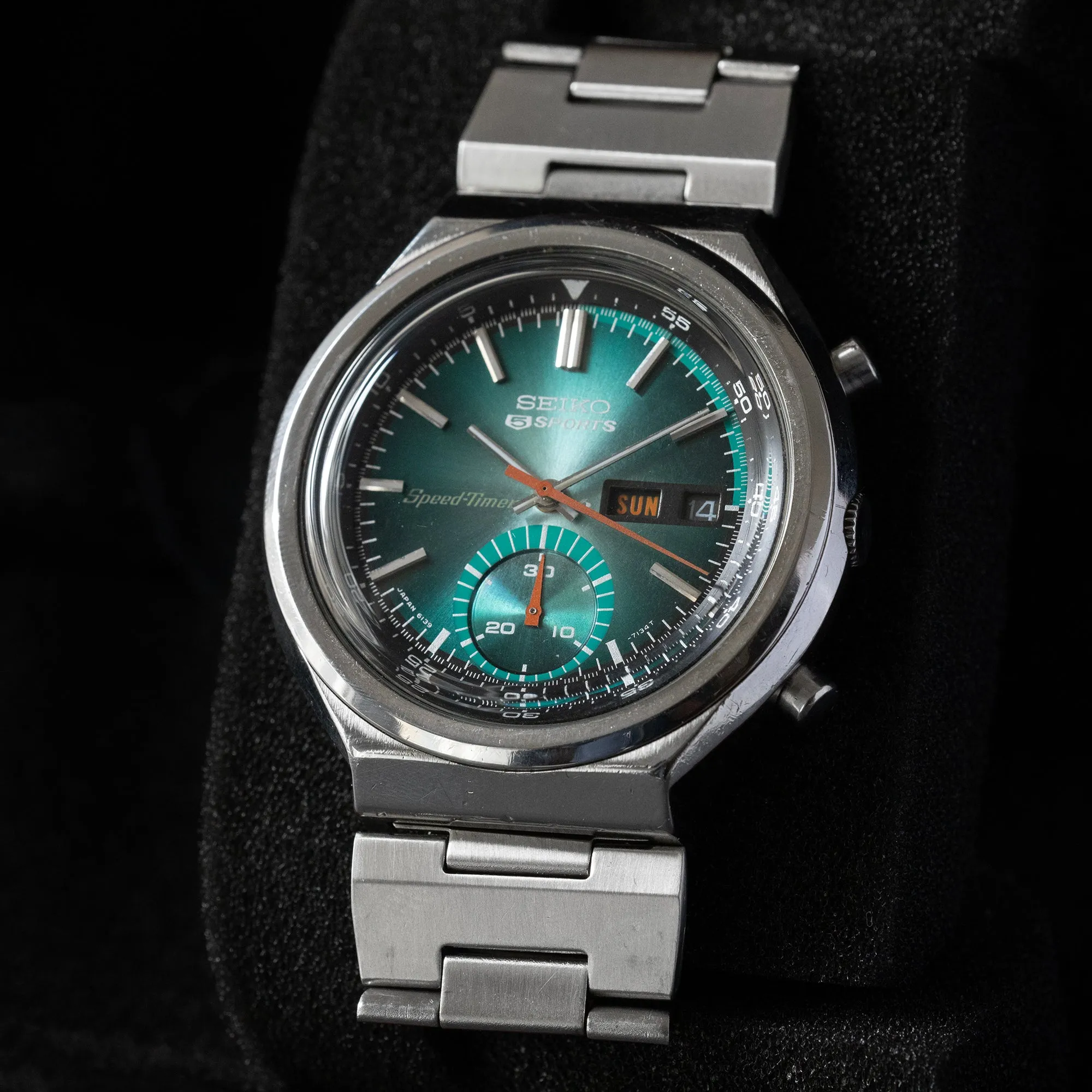Seiko 5 - 1975 Sports Speedtimer 6139-7060