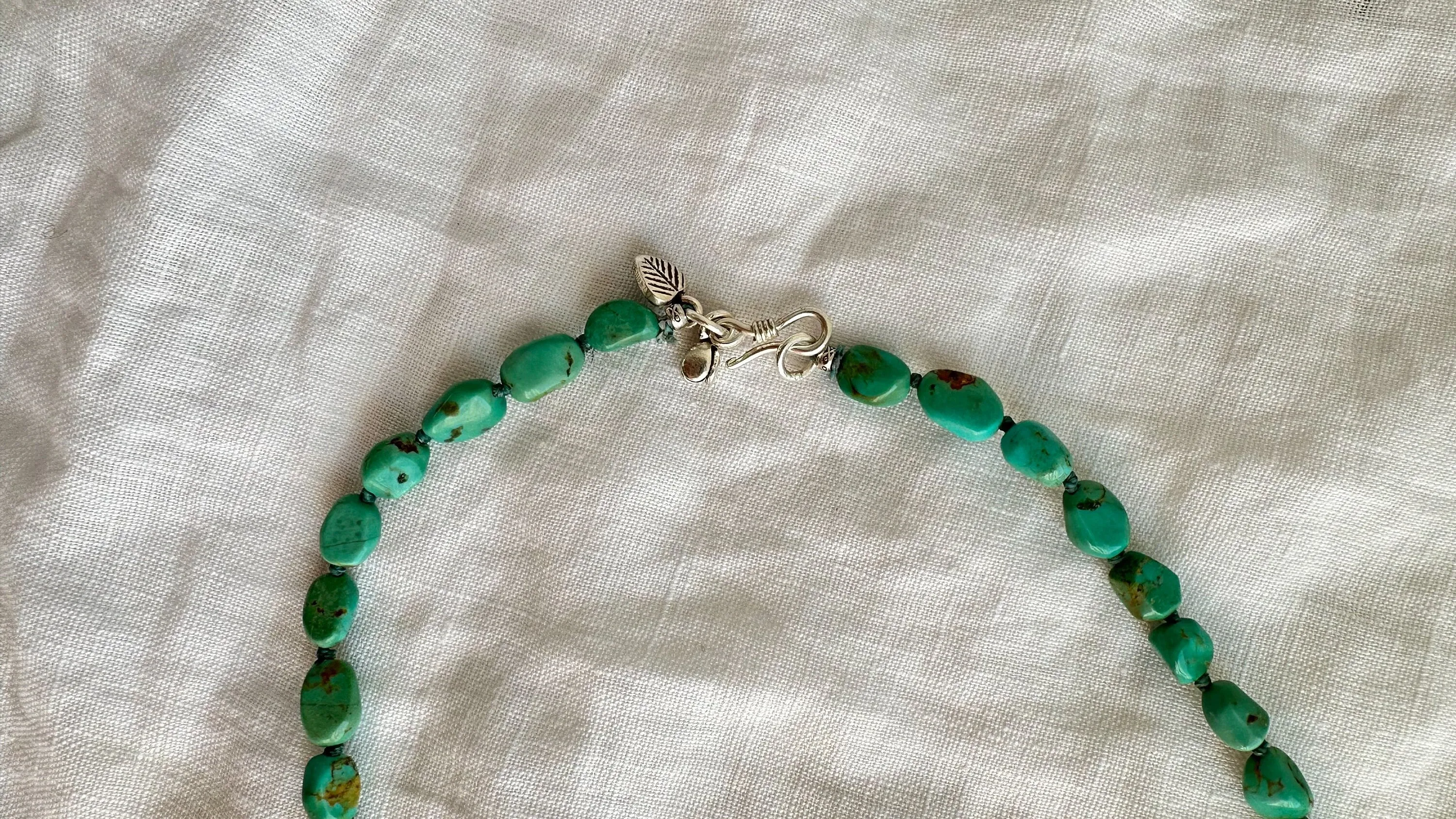 Turquoise & Sterling Necklace. Natural American Turquoise. 2278